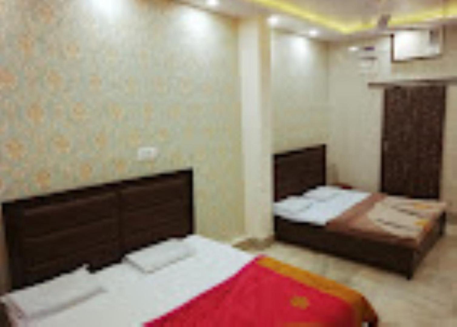 Abhiraj Guest House Mathura Zewnętrze zdjęcie